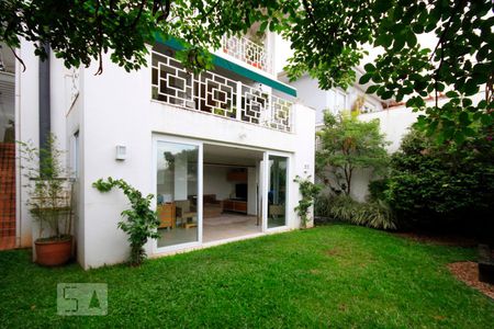 Casa à venda com 260m², 3 quartos e 3 vagasJardim