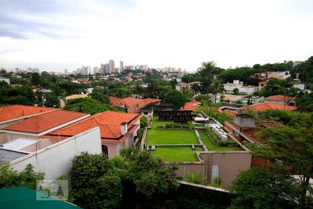 Casa à venda com 260m², 3 quartos e 3 vagasVista