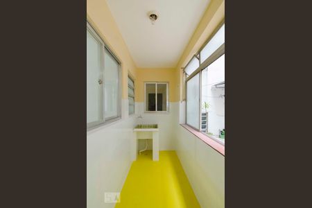 Apartamento à venda com 100m², 2 quartos e sem vagaLavanderia