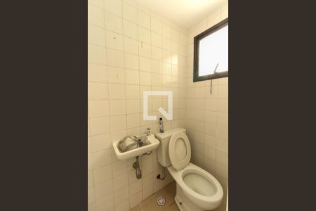 Apartamento para alugar com 114m², 3 quartos e 2 vagas Apartamento para alugar com 114m², 3 quartos e 2 vagasBanheiro de serviço