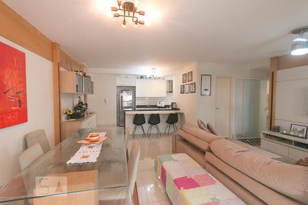 Sala de apartamento à venda com 2 quartos, 89m² em Vila Gumercindo, São Paulo