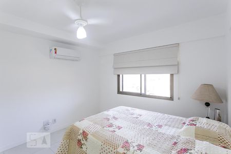 Apartamento à venda com 80m², 1 quarto e 1 vagaQuarto
