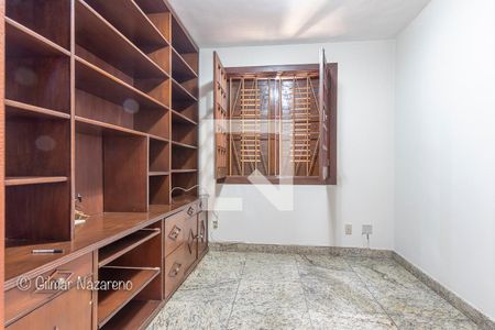 Casa à venda com 430m², 5 quartos e 4 vagas