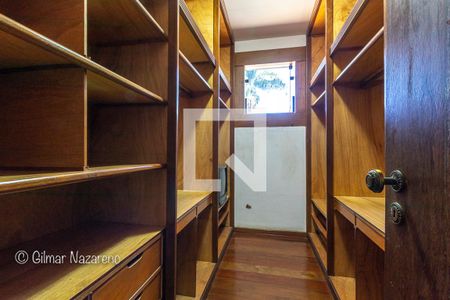 Casa à venda com 430m², 5 quartos e 4 vagas