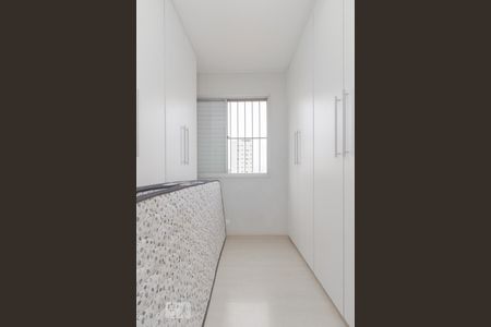 Apartamento à venda com 167m², 2 quartos e 2 vagas Apartamento à venda com 167m², 2 quartos e 2 vagasCloset