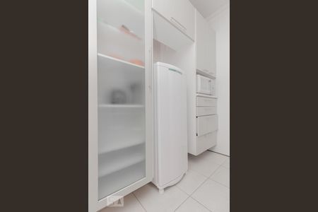 Apartamento à venda com 167m², 2 quartos e 2 vagas Apartamento à venda com 167m², 2 quartos e 2 vagasCozinha