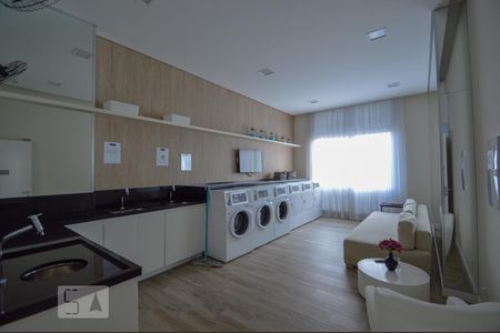 Apartamento à venda com 36m², 1 quarto e 1 vaga Apartamento à venda com 36m², 1 quarto e 1 vagaLavanderia