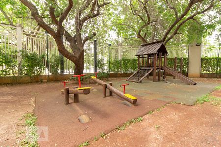 Apartamento para alugar com 136m², 3 quartos e 3 vagasPlayground