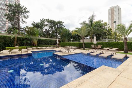 Apartamento para alugar com 136m², 3 quartos e 3 vagasPiscina