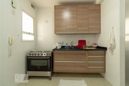 Apartamento para alugar com 136m², 3 quartos e 3 vagasCozinha