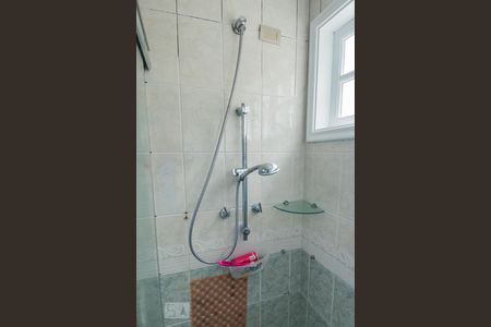 Apartamento para alugar com 350m², 5 quartos e 3 vagasChuveiro