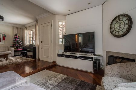 Apartamento para alugar com 350m², 5 quartos e 3 vagasSala