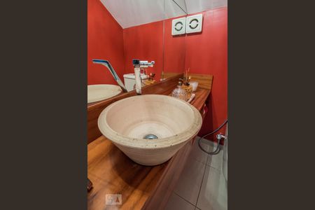 Apartamento para alugar com 350m², 5 quartos e 3 vagasLavabo