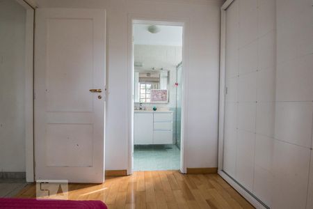 Apartamento para alugar com 350m², 5 quartos e 3 vagasSuíte 1