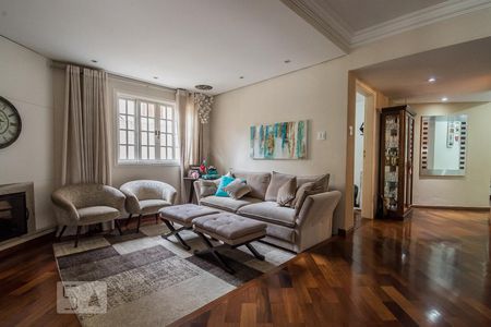 Apartamento para alugar com 350m², 5 quartos e 3 vagasSala