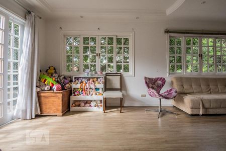 Apartamento para alugar com 350m², 5 quartos e 3 vagasSala Piso 3