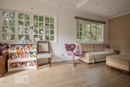 Apartamento para alugar com 350m², 5 quartos e 3 vagasSala Piso 3