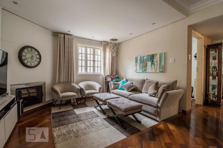 Apartamento para alugar com 350m², 5 quartos e 3 vagasSala