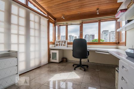 Apartamento para alugar com 350m², 5 quartos e 3 vagasEscritório