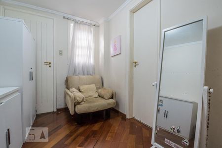 Apartamento para alugar com 350m², 5 quartos e 3 vagasQuarto de Serviço