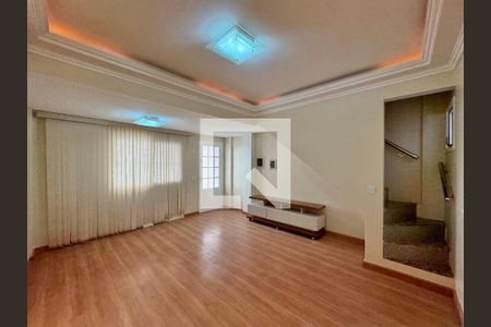 Sala de casa de condomínio para alugar com 3 quartos, 109m² em Recreio dos Bandeirantes, Rio de Janeiro