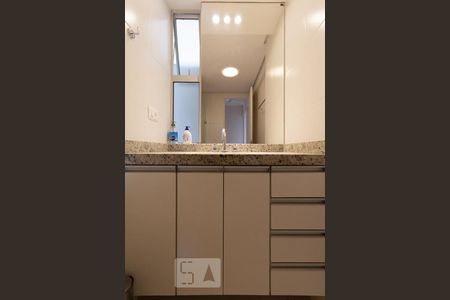 Banheiro de apartamento para alugar com 3 quartos, 75m² em Morumbi, São Paulo