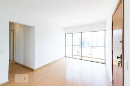 Sala de apartamento para alugar com 2 quartos, 75m² em Vila Nova Conceição, São Paulo