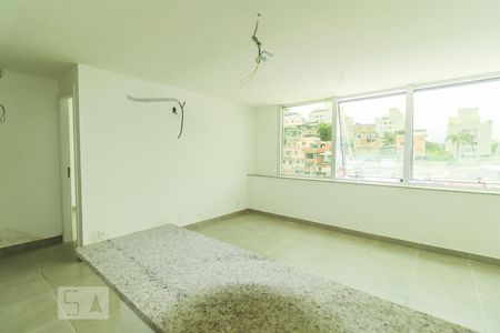Apartamento à venda com 50m², 1 quarto e 1 vaga Apartamento à venda com 50m², 1 quarto e 1 vagaSala e Cozinha