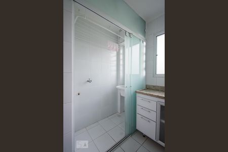 Apartamento à venda com 42m², 2 quartos e 1 vaga Apartamento à venda com 42m², 2 quartos e 1 vagaÁrea de serviço