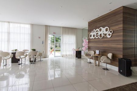 Studio à venda com 52m², 1 quarto e 1 vagaSalão de Festas 