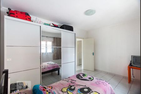 Casa à venda com 136m², 3 quartos e 6 vagasQuarto 1