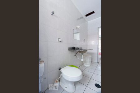 Casa à venda com 136m², 3 quartos e 6 vagasSuíte quarto 3