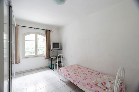 Casa à venda com 136m², 3 quartos e 6 vagasQuarto 3 (suíte)