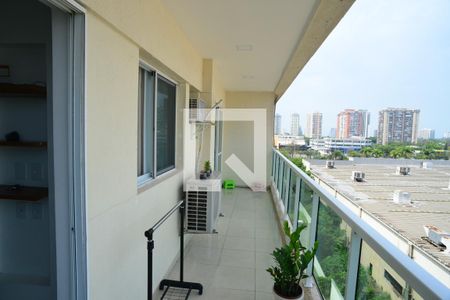 Varanda de apartamento para alugar com 2 quartos, 201m² em Barra da Tijuca, Rio de Janeiro