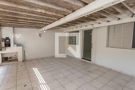 Casa à venda com 100m², 3 quartos e 2 vagas Casa à venda com 100m², 3 quartos e 2 vagasGaragem
