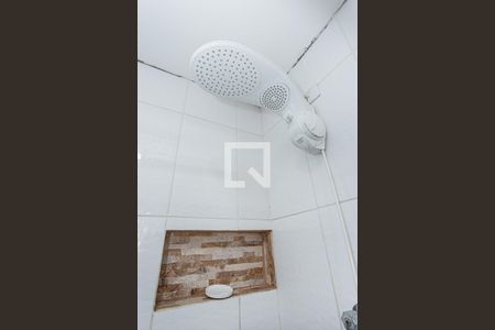 Casa à venda com 100m², 3 quartos e 2 vagas Casa à venda com 100m², 3 quartos e 2 vagasBanheiro