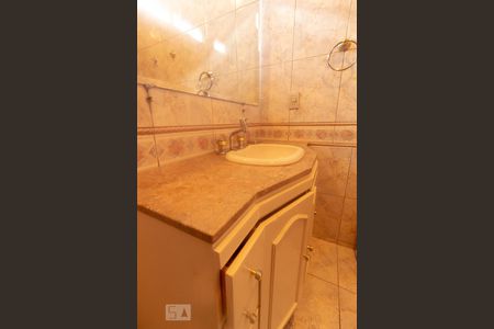 Casa de condomínio à venda com 100m², 2 quartos e 1 vaga Casa de condomínio à venda com 100m², 2 quartos e 1 vagaBanheiro suíte 1