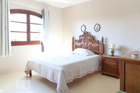 Casa à venda com 380m², 3 quartos e 5 vagasSuíte 1