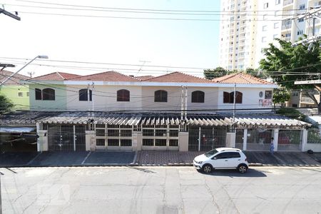 Casa à venda com 380m², 3 quartos e 5 vagasVista da janela