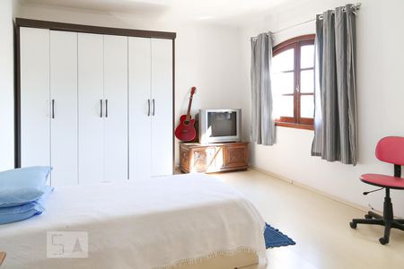 Casa à venda com 380m², 3 quartos e 5 vagasSuíte 3