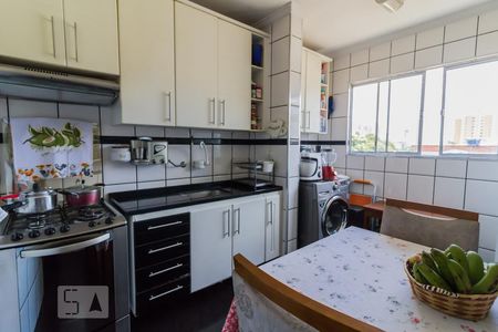 Cozinha de apartamento para alugar com 2 quartos, 52m² em Cidade Brasil, Guarulhos