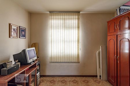 Casa à venda com 413m², 4 quartos e 4 vagas Casa à venda com 413m², 4 quartos e 4 vagasQuarto 3