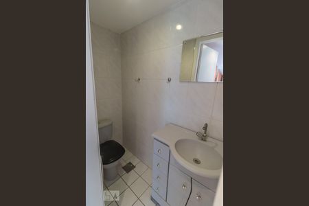 Lavabo de apartamento para alugar com 3 quartos, 120m² em Freguesia (jacarepaguá), Rio de Janeiro