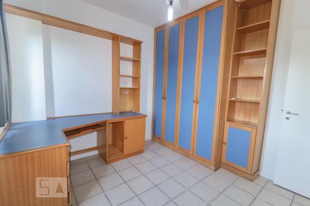 Apartamento à venda com 120m², 3 quartos e 2 vagasQuarto 02