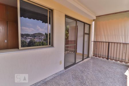 Varanda de apartamento para alugar com 3 quartos, 120m² em Freguesia (jacarepaguá), Rio de Janeiro