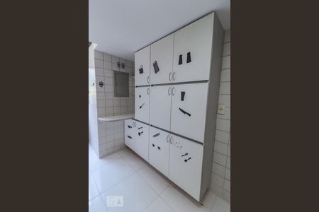 Apartamento à venda com 120m², 3 quartos e 2 vagasCozinha