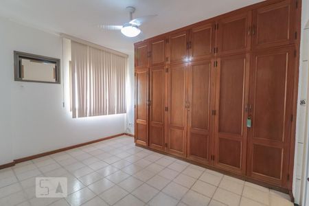 Apartamento à venda com 120m², 3 quartos e 2 vagasQuarto 03 (Suíte)