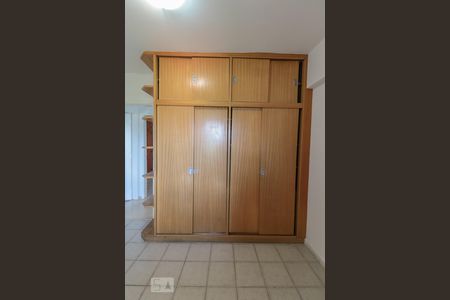 Apartamento à venda com 120m², 3 quartos e 2 vagasQuarto 01