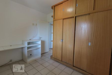 Apartamento à venda com 120m², 3 quartos e 2 vagasQuarto 01