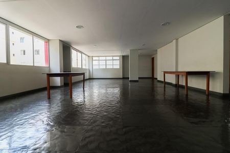 Apartamento à venda com 90m², 3 quartos e 2 vagas Apartamento à venda com 90m², 3 quartos e 2 vagasSalão de Festas